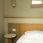 Monk 호텔 *